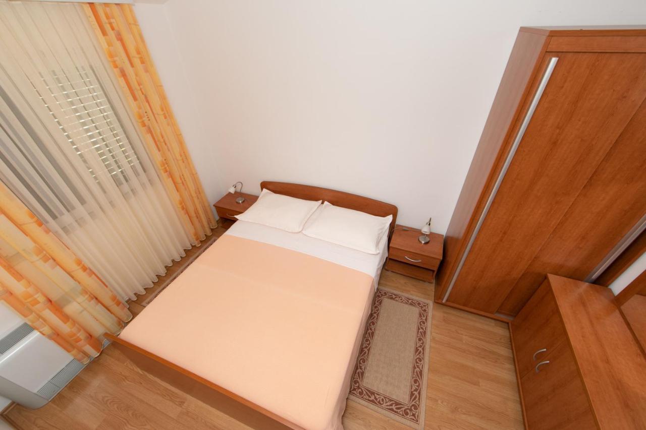 Apartmani Biser Tučepi Exterior foto