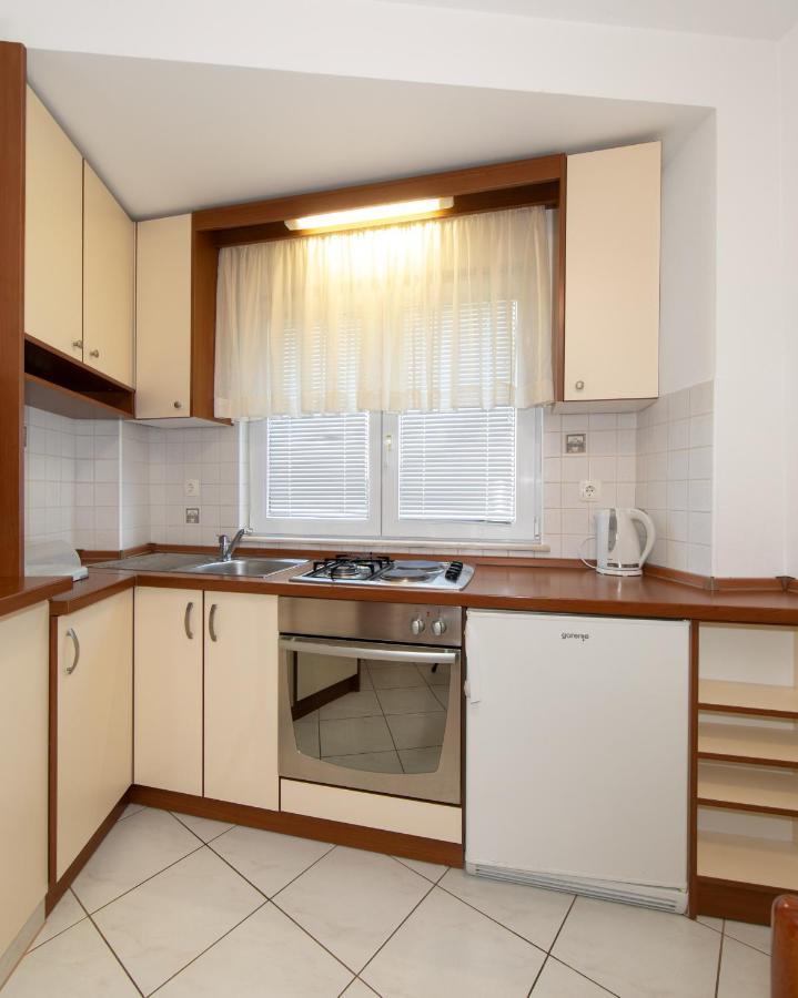 Apartmani Biser Tučepi Exterior foto