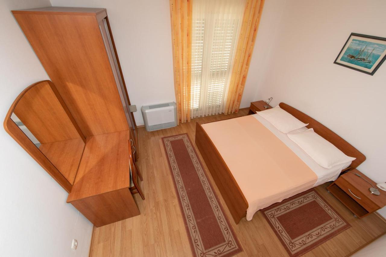 Apartmani Biser Tučepi Exterior foto