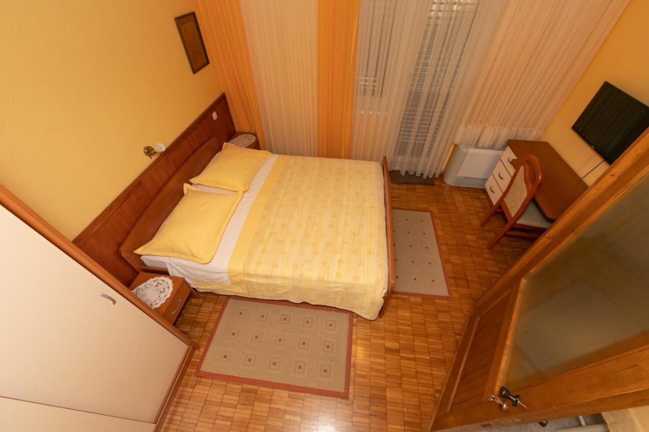 Apartmani Biser Tučepi Exterior foto