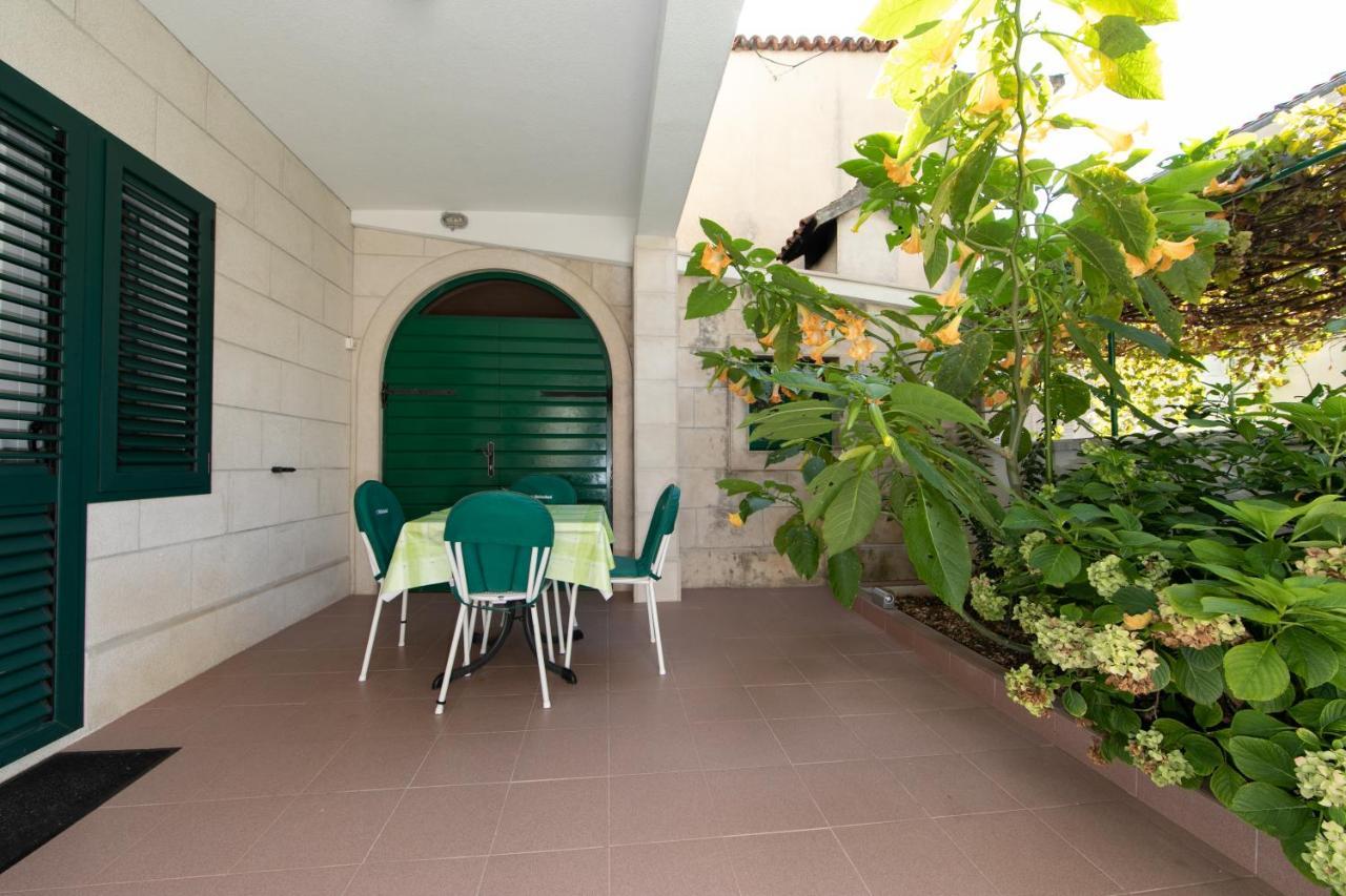Apartmani Biser Tučepi Exterior foto