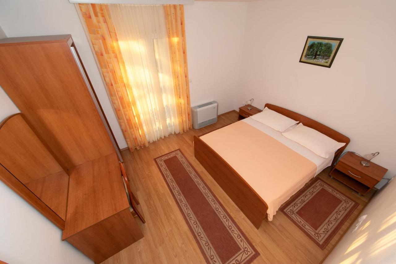 Apartmani Biser Tučepi Exterior foto